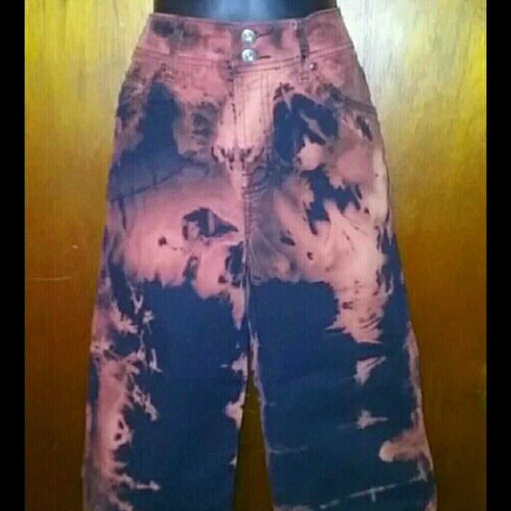Capri pants